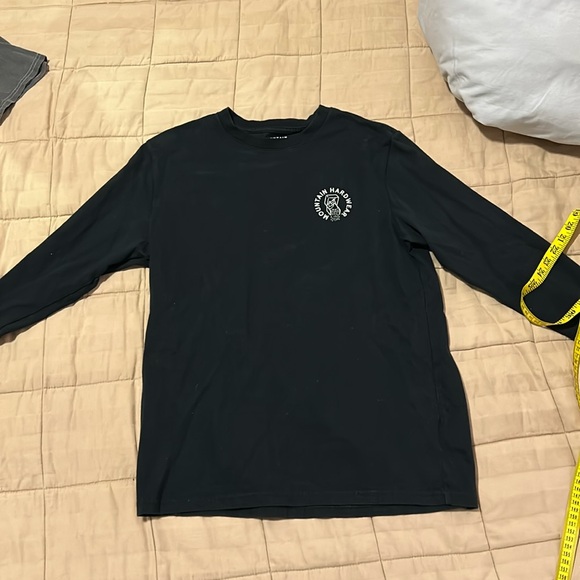Mountain hardware longsleeve - Picture 1 of 5